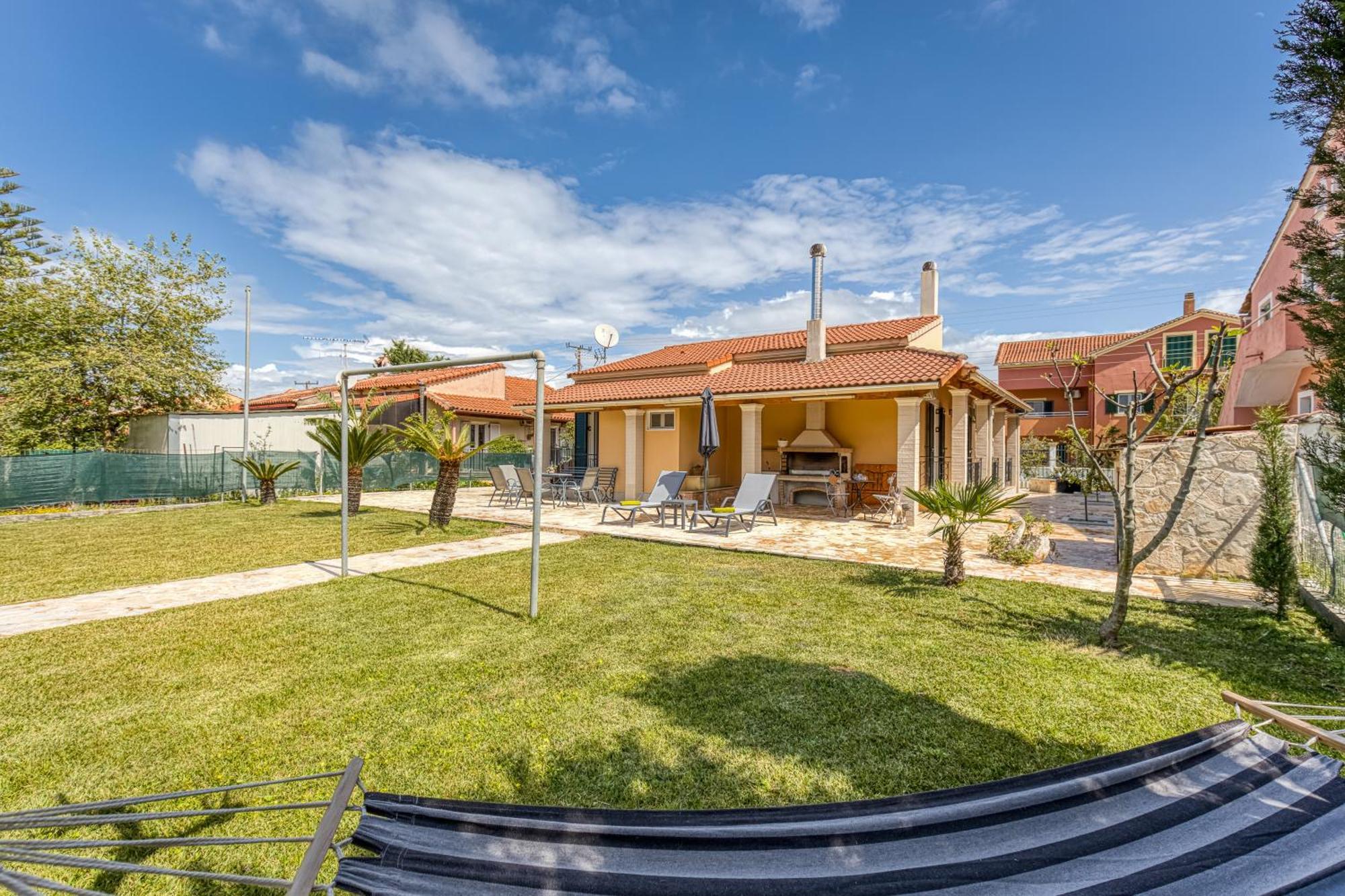 La Casa Di Eleni Villa อาคาราวี ภายนอก รูปภาพ