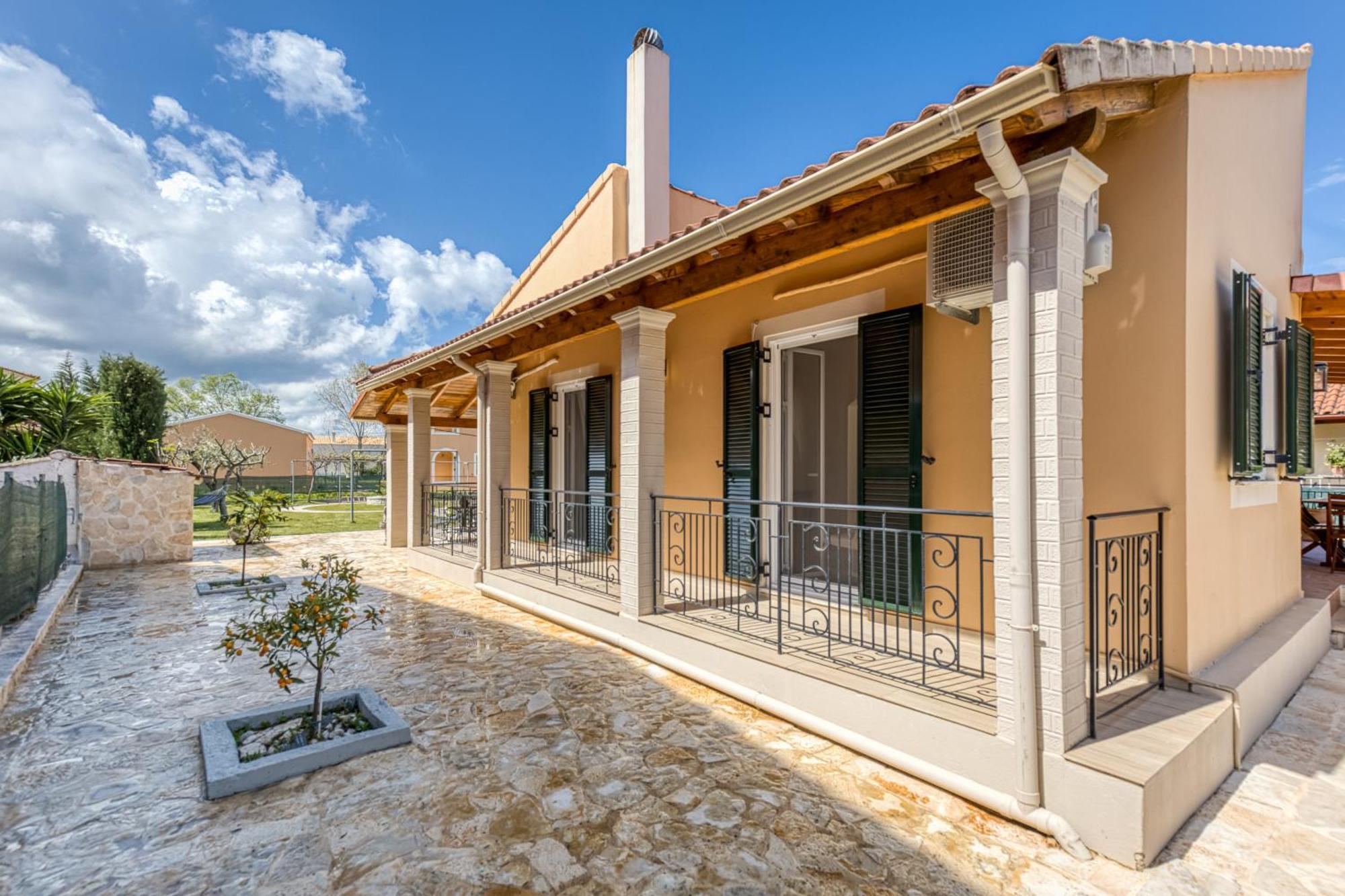La Casa Di Eleni Villa อาคาราวี ภายนอก รูปภาพ