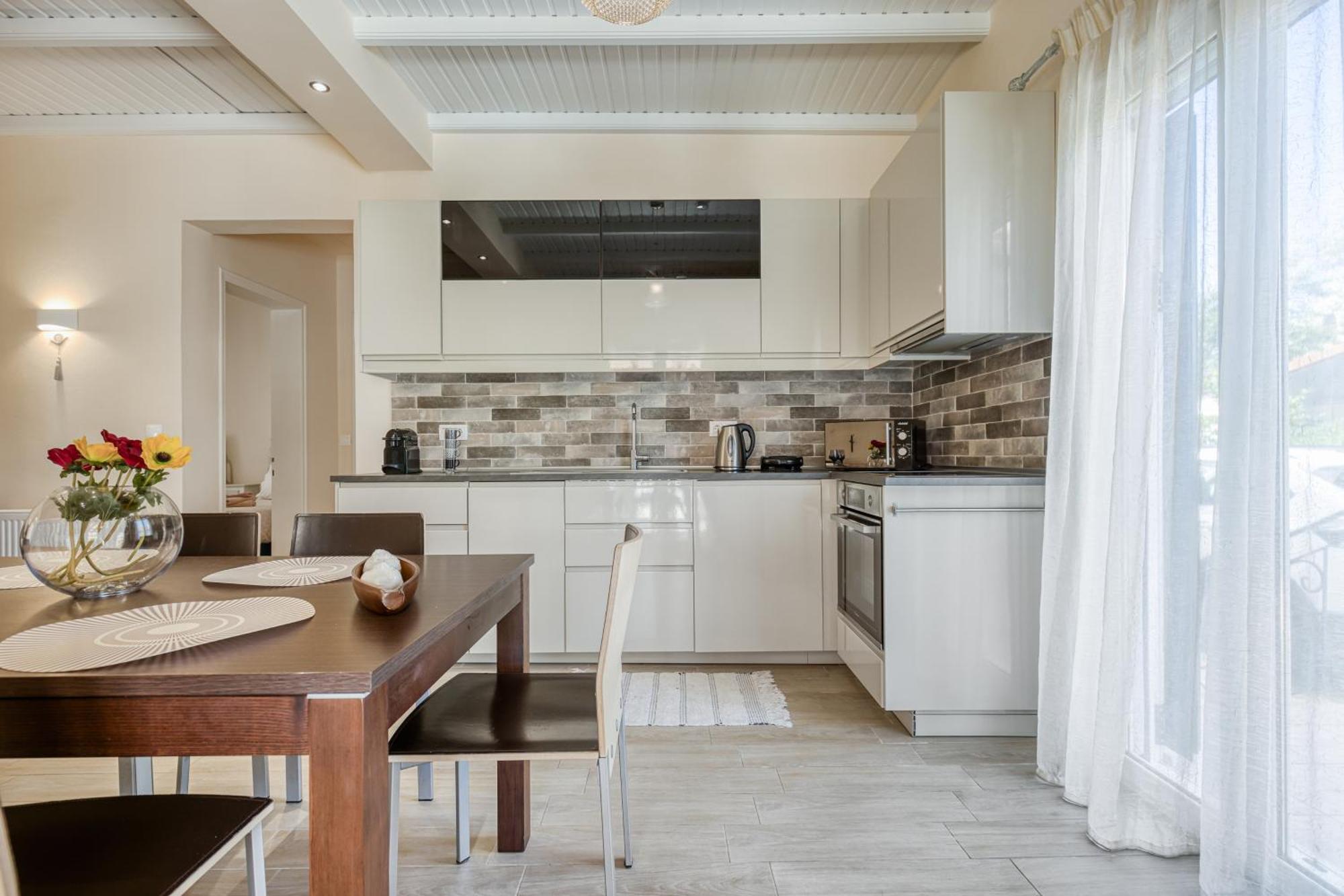 La Casa Di Eleni Villa อาคาราวี ภายนอก รูปภาพ