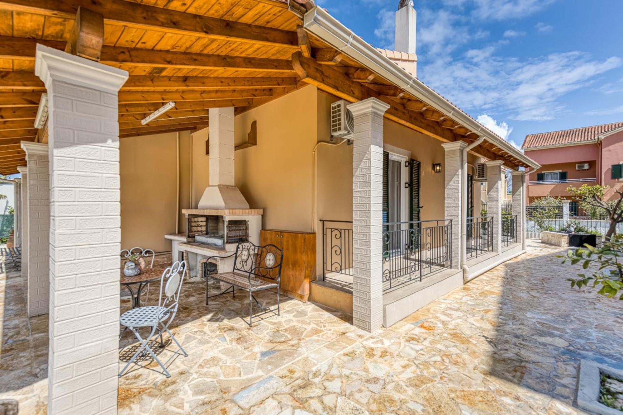 La Casa Di Eleni Villa อาคาราวี ภายนอก รูปภาพ